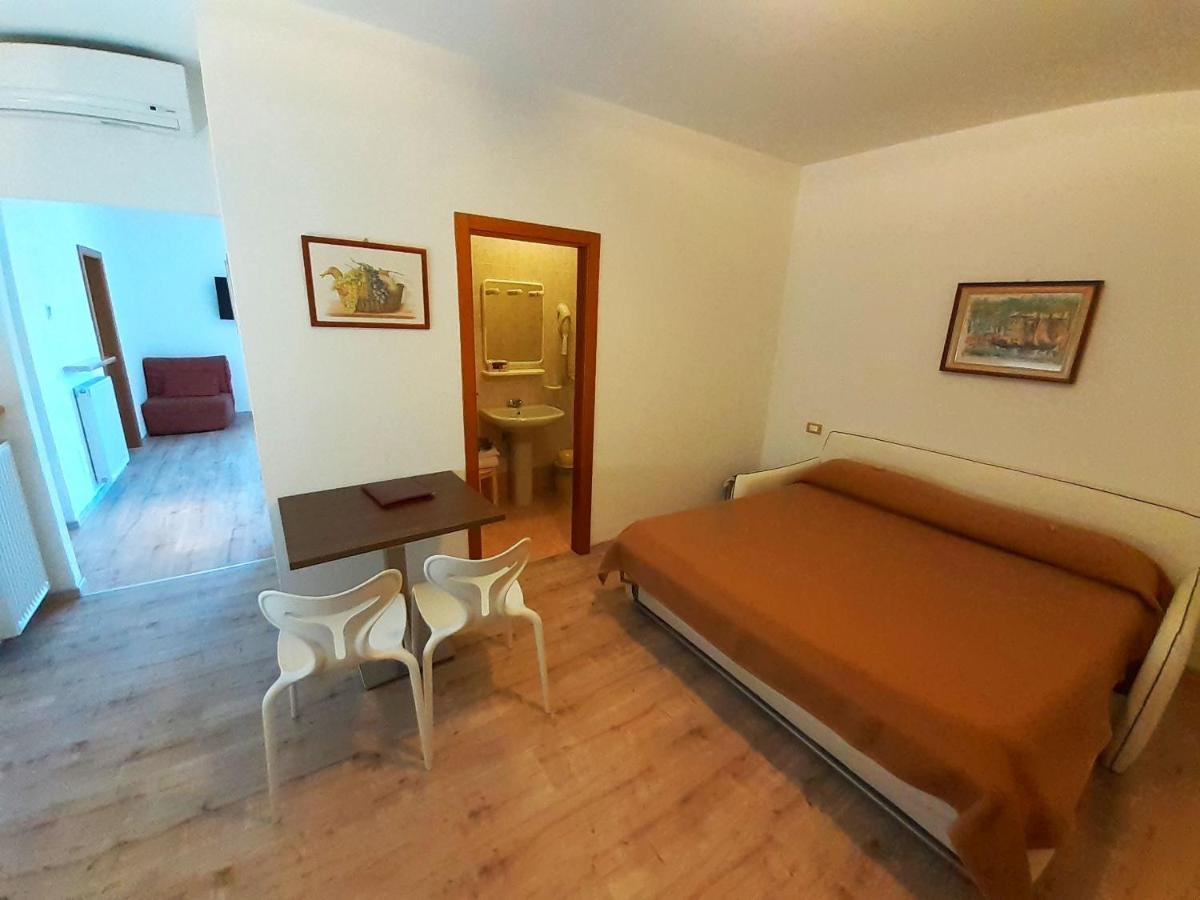Park Hotel Val Di Monte ***S Malcesine Exterior photo